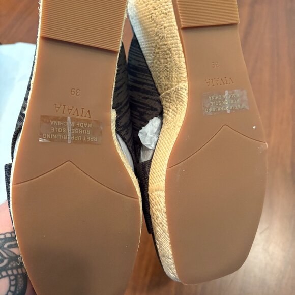 Vivaia brand new in box Square-Toe Wedge Sandals (Laura) Dark Olive EU 39 sz 8 - Picture 4 of 4